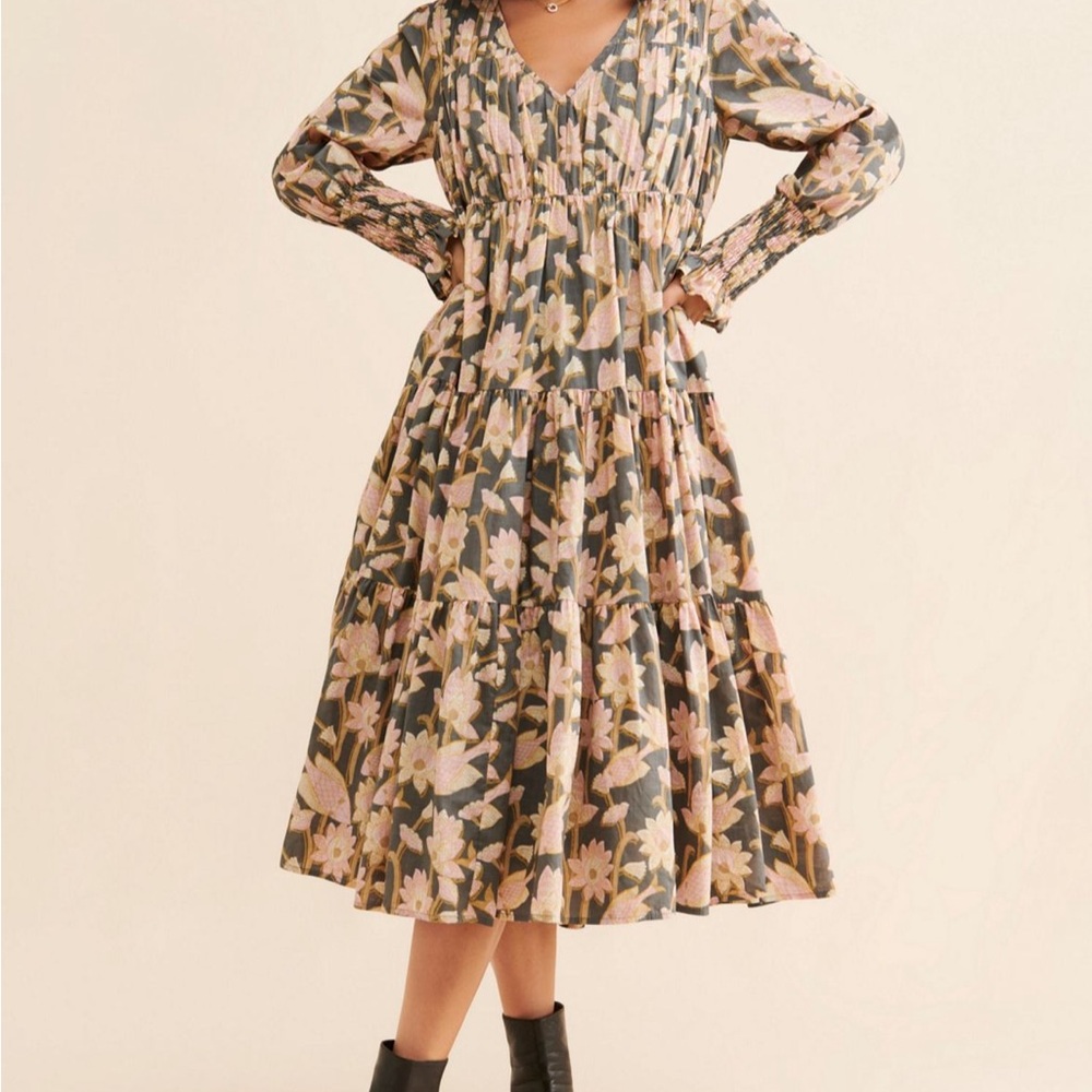 Elegant Floral Long Sleeve Dress